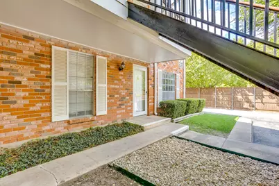 901 Roaring Springs Road, Fort Worth, TX 76114 - Photo 27
