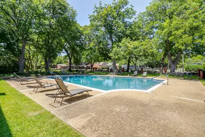 901 Roaring Springs Road, Fort Worth, TX 76114 - Photo 23