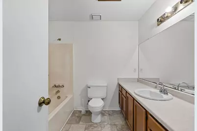 515 Highland Oaks Drive, Greenville, TX 75402 - Photo 13
