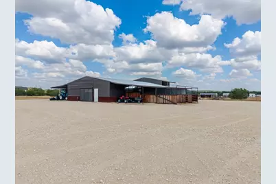 335 Remuda Trail, Stephenville, TX 76401 - Photo 9