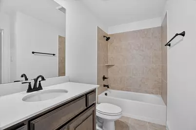 425 Rose Avenue, Cleburne, TX 76033 - Photo 17