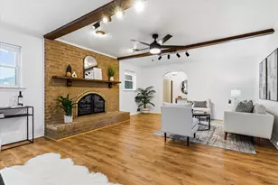 1801 Clear Point Dr, Garland, TX 75041 - Photo 11