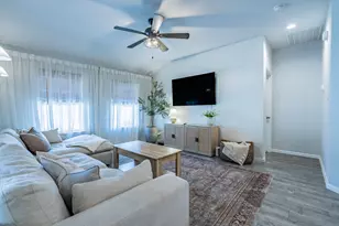412 Foxhunter St, Fort Worth, TX 76131 - Photo 3