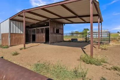 8928 County Road 1232, Godley, TX 76044 - Photo 31