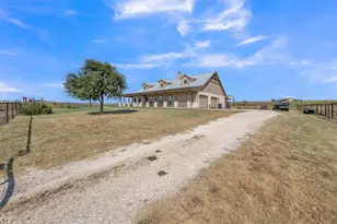 8928 County Rd 1232, Godley, TX 76044 - Photo 5