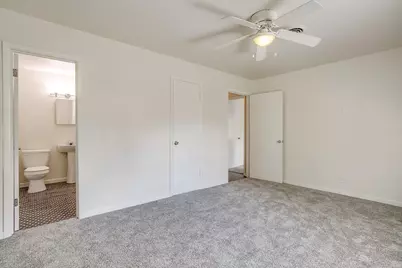 128 SE Robert Street, Burleson, TX 76028 - Photo 7