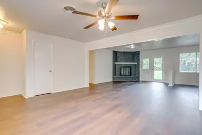 128 SE Robert Street, Burleson, TX 76028 - Photo 19