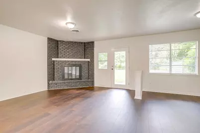 128 SE Robert Street, Burleson, TX 76028 - Photo 17