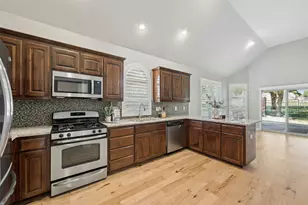 5837 Tuleys Creek Dr, Fort Worth, TX 76137 - Photo 9