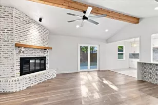 206 Hickory Ln, Hickory Creek, TX 75065 - Photo 5