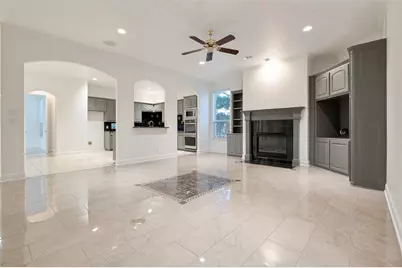 8925 Hunters Glen Trail, Fort Worth, TX 76120 - Photo 9