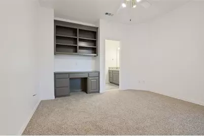 8925 Hunters Glen Trail, Fort Worth, TX 76120 - Photo 19