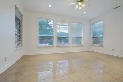 8925 Hunters Glen Trail, Fort Worth, TX 76120 - Photo 13