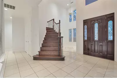 8925 Hunters Glen Trail, Fort Worth, TX 76120 - Photo 3