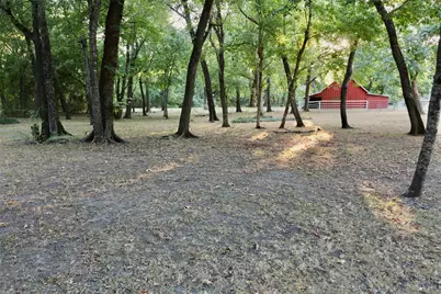 307 Honey Grove St, Roxton, TX 75477 - Photo 31