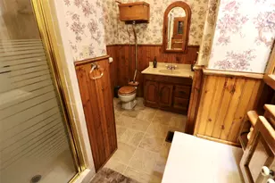 307 Honey Grove St, Roxton, TX 75477 - Photo 9