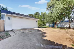 1204 Loma Alta Pl, Cleburne, TX 76033 - Photo 25