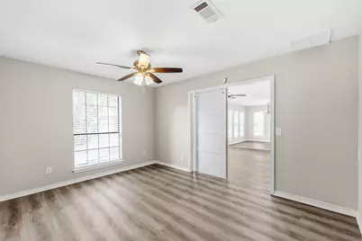 14826 Sopras Circle, Addison, TX 75001 - Photo 19