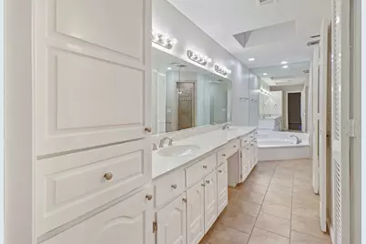 14824 Sopras Circle, Addison, TX 75001 - Photo 15