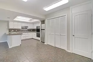 14824 Sopras Cir, Addison, TX 75001 - Photo 23