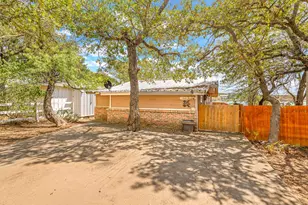 969 N Shr Dr, Cisco, TX 76437 - Photo 3