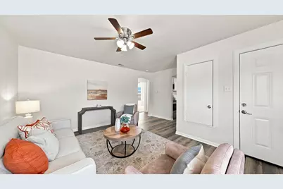 3728 Hardeman Street, Fort Worth, TX 76119 - Photo 7