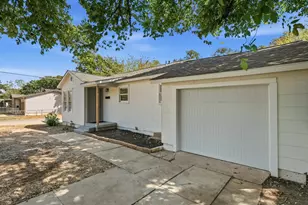 3728 Hardeman St, Fort Worth, TX 76119 - Photo 3