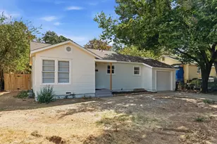 3728 Hardeman St, Fort Worth, TX 76119 - Photo 3