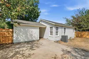 3728 Hardeman St, Fort Worth, TX 76119 - Photo 19