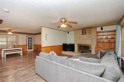 223 Hillcrest Street, Sanger, TX 76266 - Photo 9