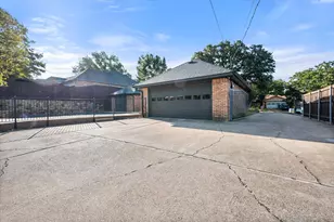 4909 Rockford Ct, Arlington, TX 76017 - Photo 29