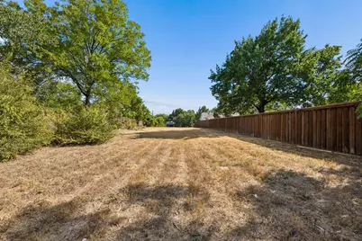 1221 Lebanon Avenue, Dallas, TX 75208 - Photo 3