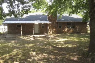 411 Ashland Dr, Gainesville, TX 76240 - Photo 15