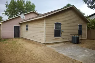 1730 Nomas St, Dallas, TX 75212 - Photo 21