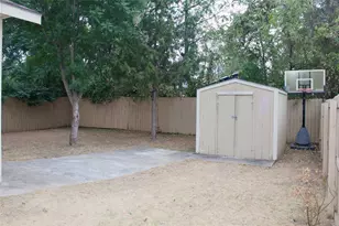 1730 Nomas St, Dallas, TX 75212 - Photo 23