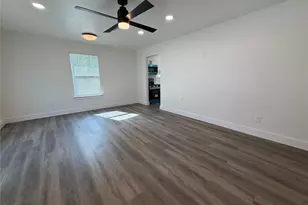407 Ralph St, Seagoville, TX 75159 - Photo 3