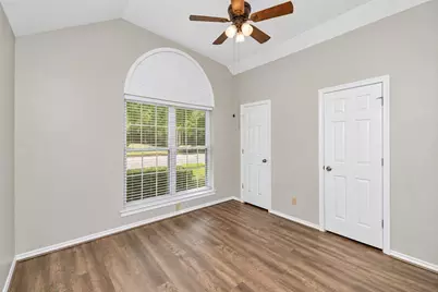 3121 Hazlewood Court, Bedford, TX 76021 - Photo 27