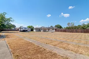 509 Brumley Rd, Krugerville, TX 76227 - Photo 25