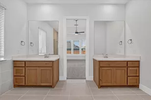 1005 Mumms Fld Dr, Fort Worth, TX 76247 - Photo 13