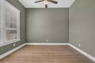 1005 Mumms Fld Dr, Fort Worth, TX 76247 - Photo 17