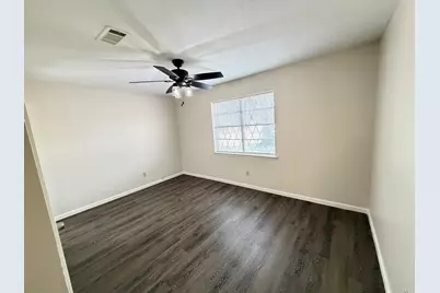 2004 Glenwick Lane, Irving, TX 75060 - Photo 17