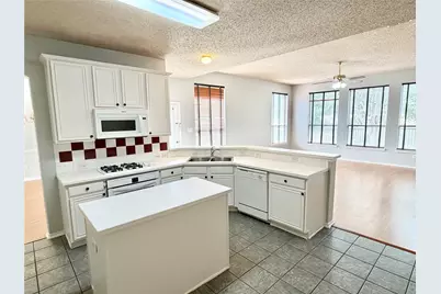 140 Fallkirk Drive, Coppell, TX 75019 - Photo 11