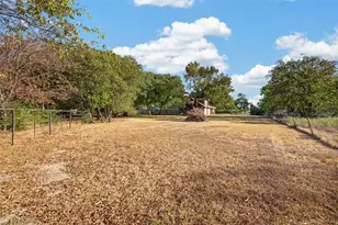 403 S Nash St, Garrett, TX 75119 - Photo 31