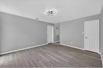 1618 San Francisco Street, Carrollton, TX 75007 - Photo 25