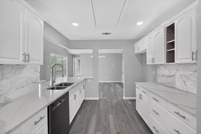 1618 San Francisco Street, Carrollton, TX 75007 - Photo 17