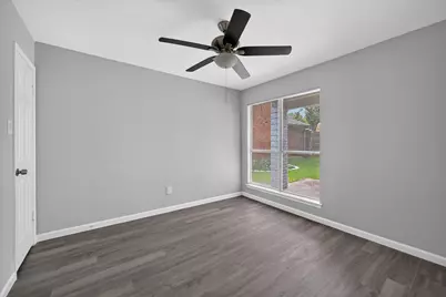 1618 San Francisco Street, Carrollton, TX 75007 - Photo 29