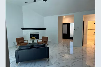 841 Collins Boulevard, Cedar Hill, TX 75104 - Photo 5
