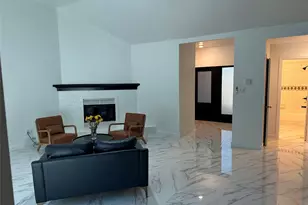 841 Collins Blvd, Cedar Hill, TX 75104 - Photo 5