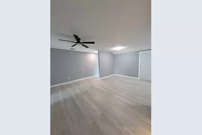 5523 San Jacinto Drive #9, Granbury, TX 76048 - Photo 21