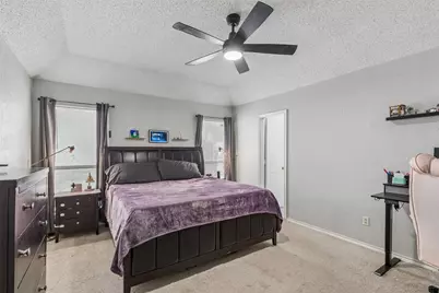 6215 Sandybrook Drive, Arlington, TX 76001 - Photo 13